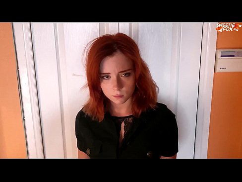 ❤️ Nobedarên Ewlehiyê Jina Xweşik ji ber Diziya Dikanê Ceza Kir - Cum In Mouth Pornoya hişk li me ☑